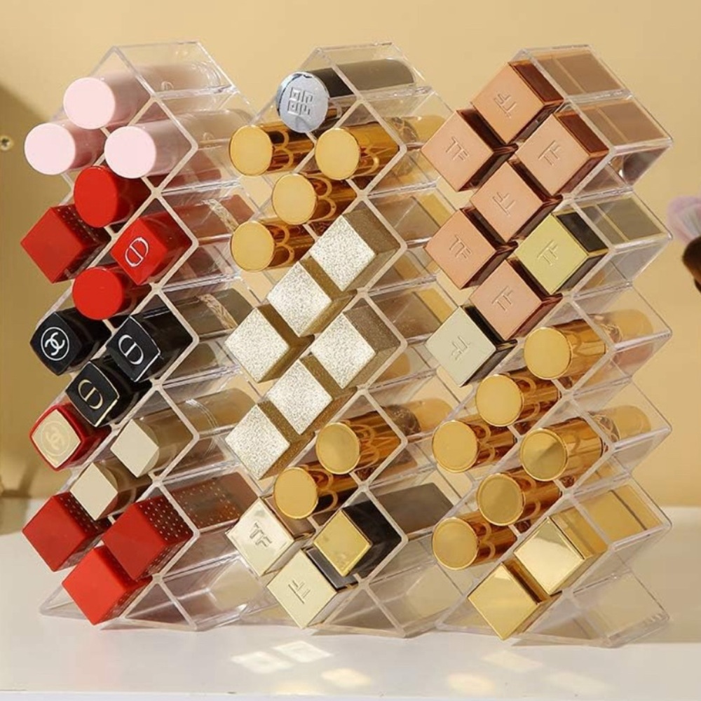 4-Pack Fish Shape Lipstick Organizer Tower - 64 slots - Clear